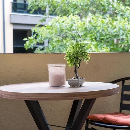 Апартаменты Corner Urban - Near Center & Bus Station *